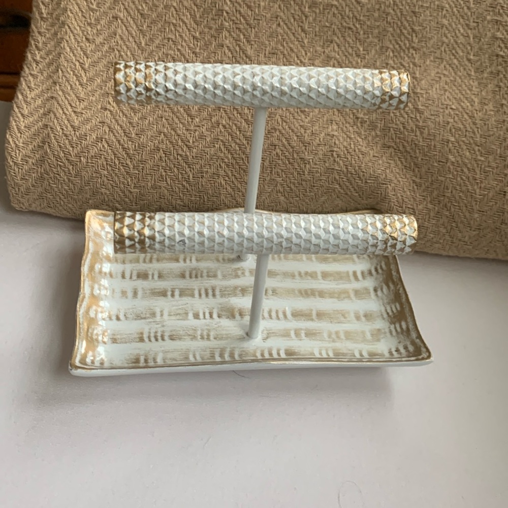 Jewelry display/holder